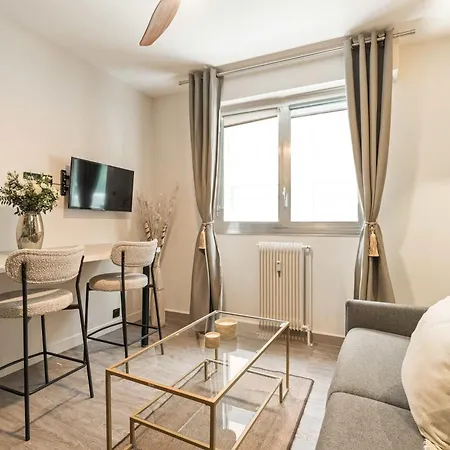 Arc De Triomphe Apartment Paris