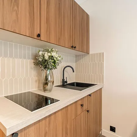 Arc De Triomphe Apartment *