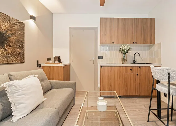 Arc De Triomphe * Paris