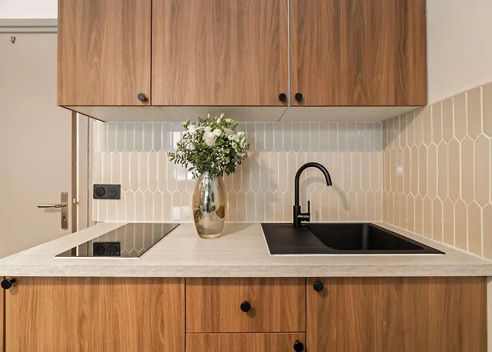 Arc De Triomphe Apartment *