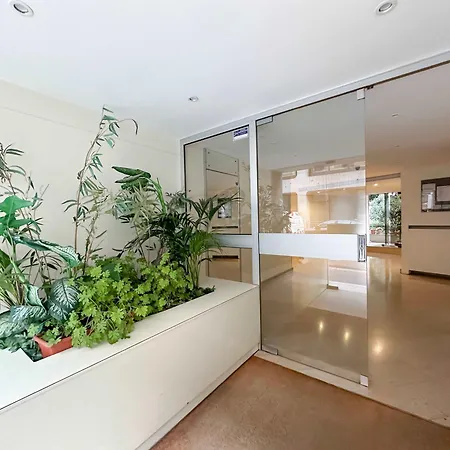 Arc De Triomphe Apartman *