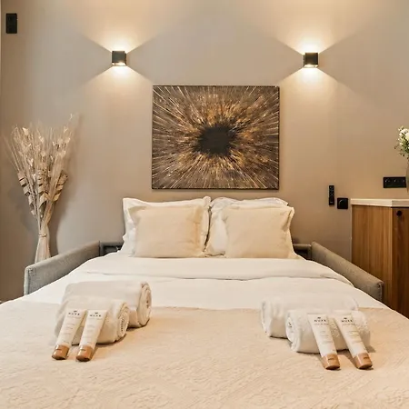 Arc De Triomphe Apartment *