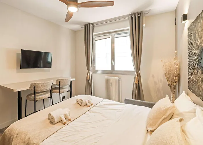 Arc De Triomphe Apartamento *